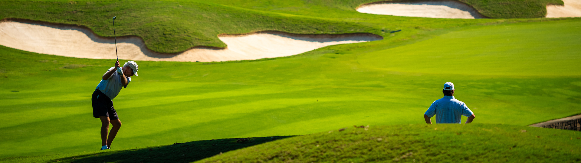 A beautiful golf course in georgia.